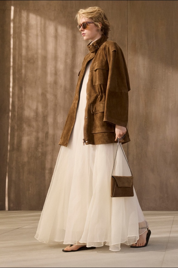 مجموعة Brunello Cucinelli لربيع وصيف 2026... استلهام الأناقة من قوى الطبيعة الأربعة