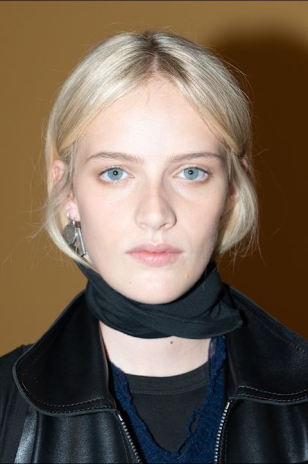 مجموعة كوتش لربيع 2026 تجسّد روح نيويورك وتناقضاتها الفريدة