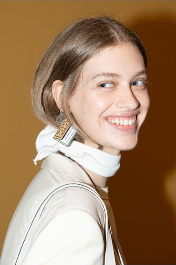 مجموعة كوتش لربيع 2026 تجسّد روح نيويورك وتناقضاتها الفريدة