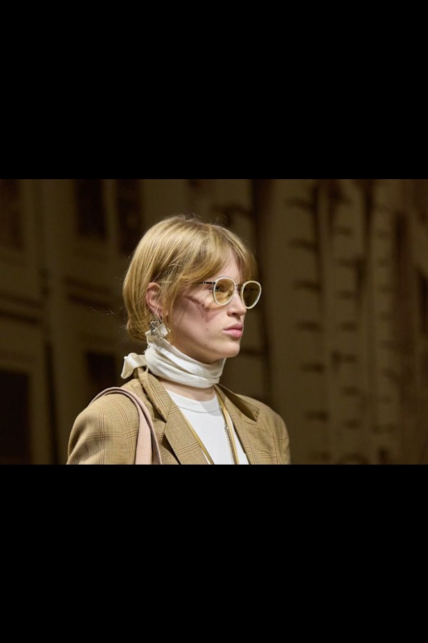 مجموعة كوتش لربيع 2026 تجسّد روح نيويورك وتناقضاتها الفريدة