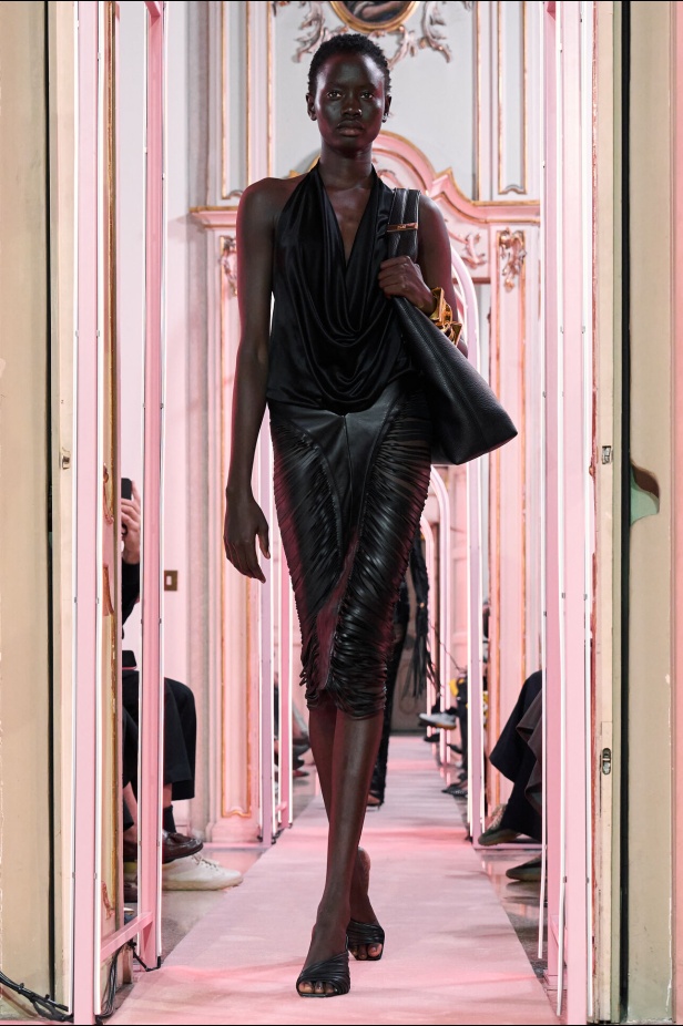 مجموعة Elisabetta Franchi لربيع 2026