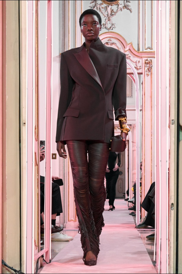 مجموعة Elisabetta Franchi لربيع 2026