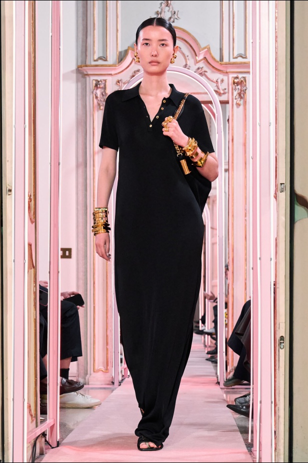 مجموعة Elisabetta Franchi لربيع 2026