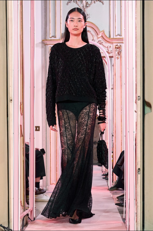 مجموعة Elisabetta Franchi لربيع 2026