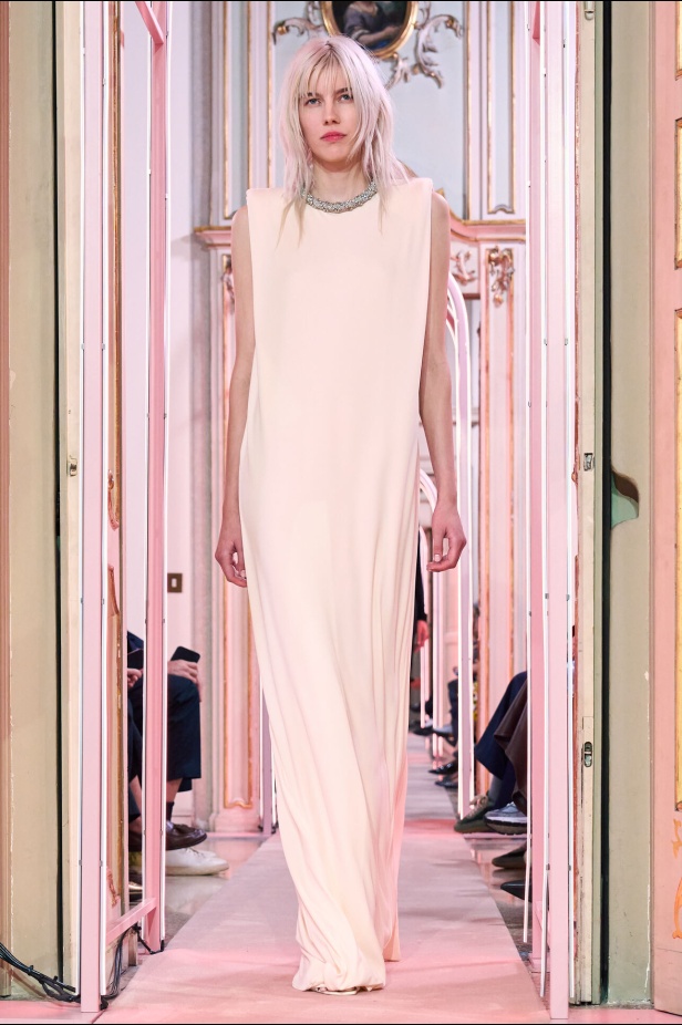 مجموعة Elisabetta Franchi لربيع 2026