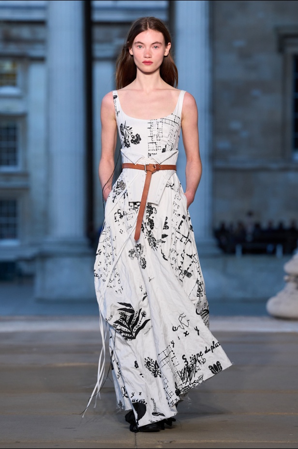 الطبعات عنوان مجموعة Erdem لربيع 2026