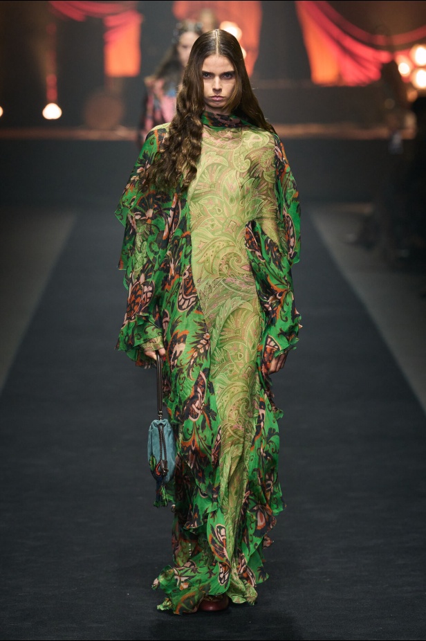 مجموعة Etro لربيع وصيف 2026