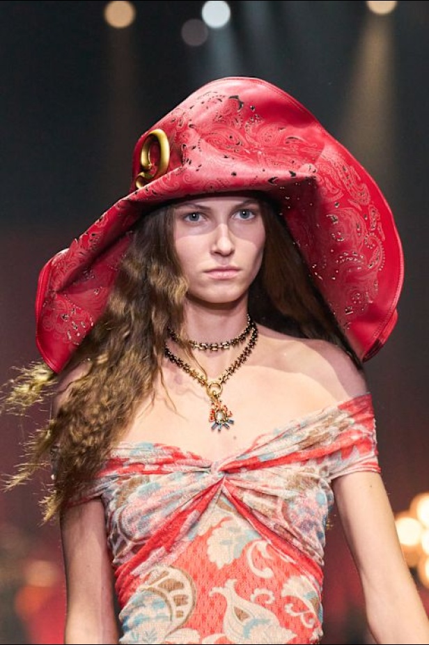 مجموعة Etro لربيع وصيف 2026