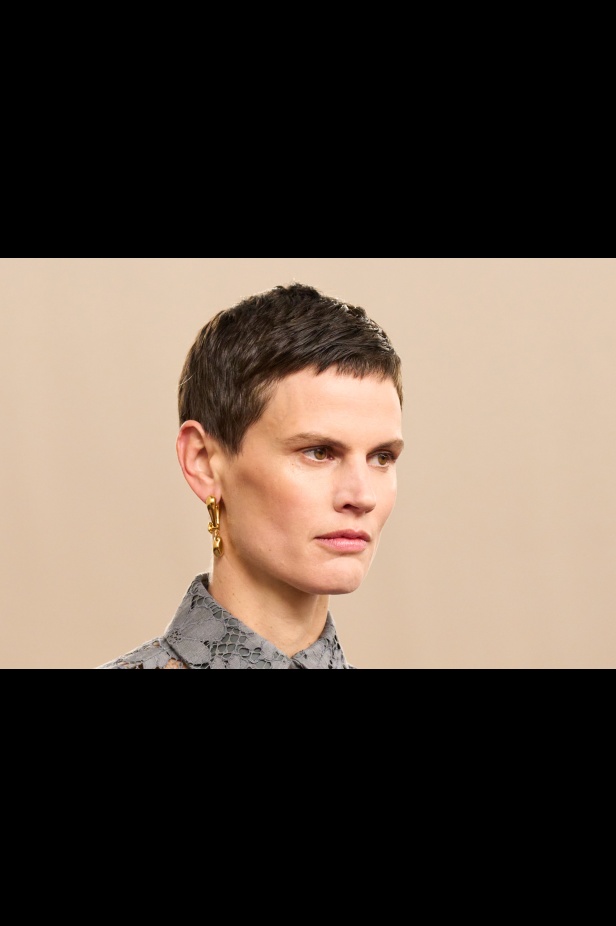  FENDI مجموعة ربيع وصيف 2026