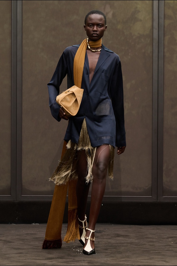 مجموعة Ferragamo تعود إلى حقبة العشرينيات بلمسة عصرية متجددة