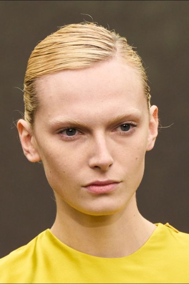 مجموعة Ferragamo تعود إلى حقبة العشرينيات بلمسة عصرية متجددة