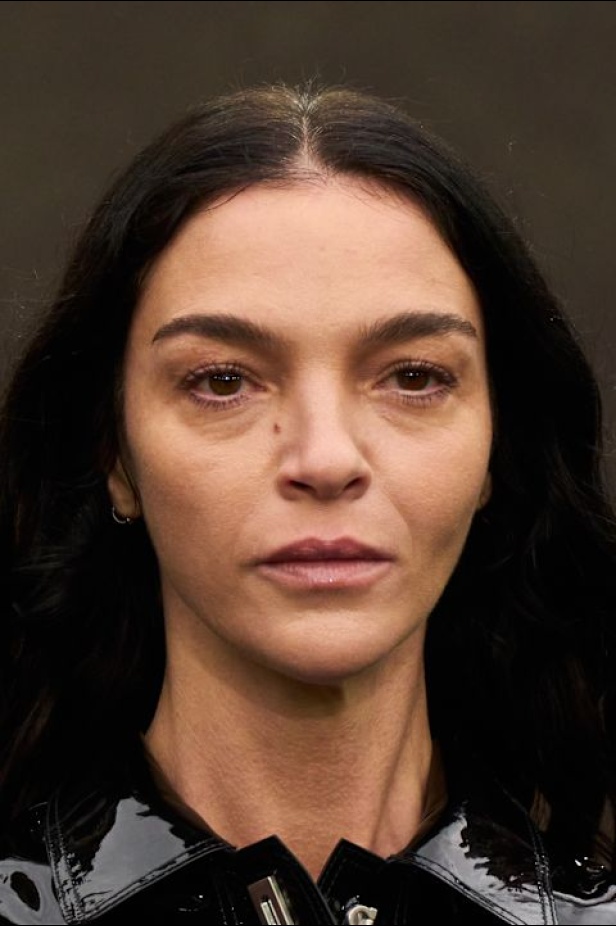 مجموعة Ferragamo تعود إلى حقبة العشرينيات بلمسة عصرية متجددة