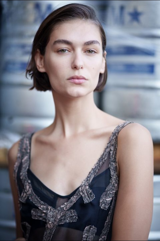 عرض أزياء Jason Wu لربيع وصيف 2026