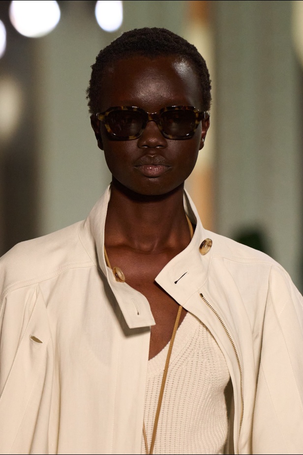 مجموعة مايكل كورس فلسفة قائمة على الجمال الطبيعي