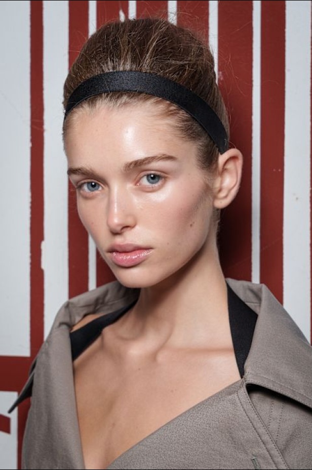 مجموعة Max Mara لربيع وصيف 2026 تجسّد أسلوب "الروكوكو" بلمسة عصرية