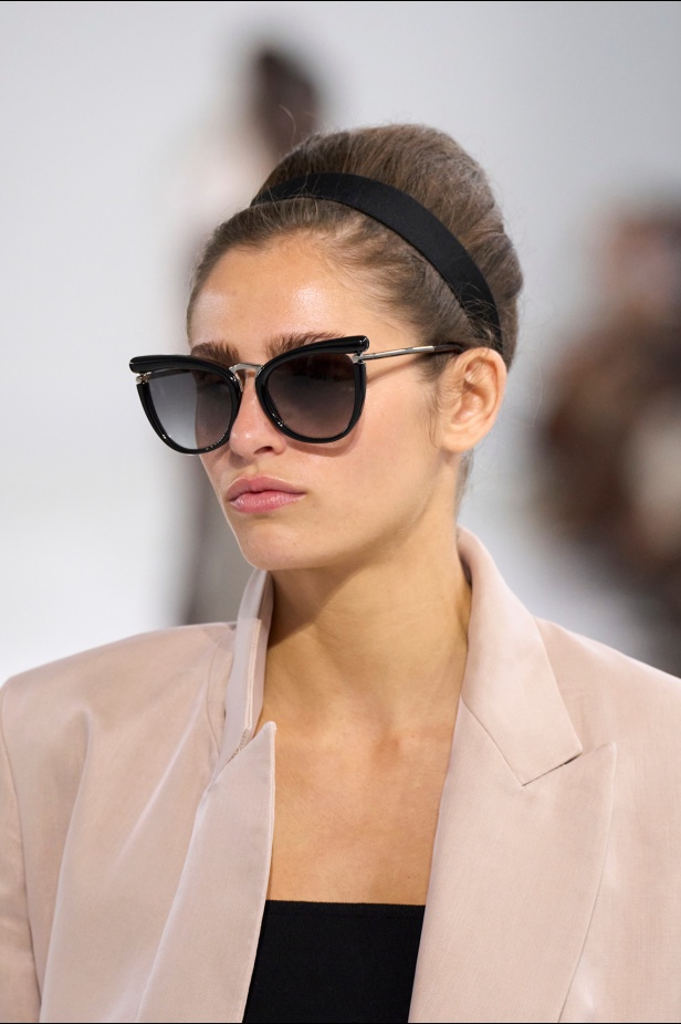 مجموعة Max Mara لربيع وصيف 2026 تجسّد أسلوب "الروكوكو" بلمسة عصرية