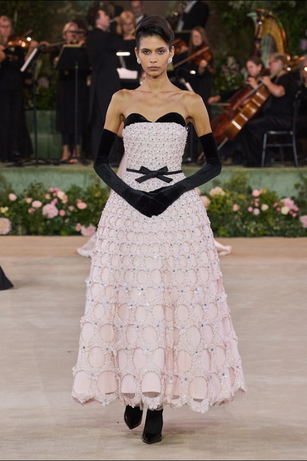 عرض Richard Quinn لموسم ربيع وصيف 2026