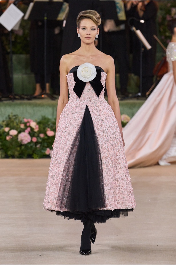 عرض Richard Quinn لموسم ربيع وصيف 2026