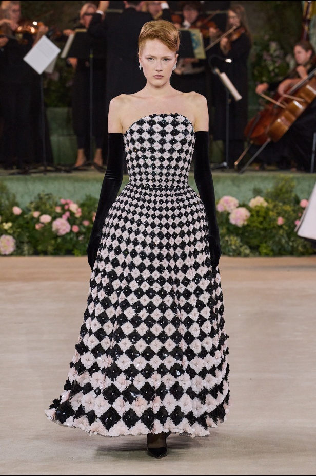 عرض Richard Quinn لموسم ربيع وصيف 2026