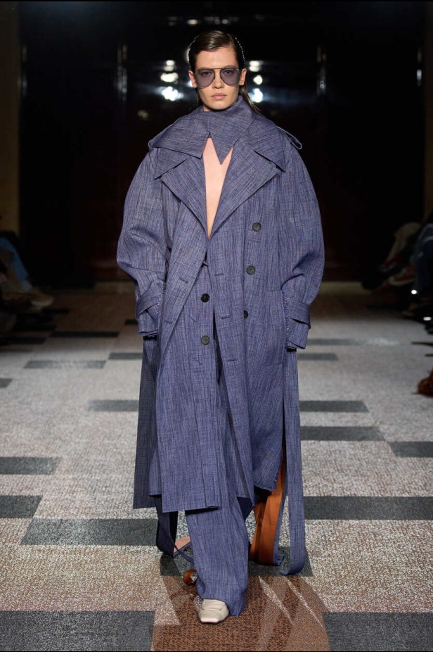 مجموعة Roksanda لموسم ربيع وصيف 2026 في لندن