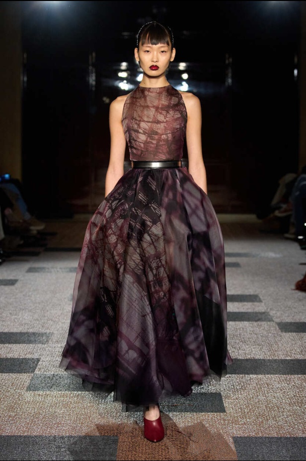 مجموعة Roksanda لموسم ربيع وصيف 2026 في لندن