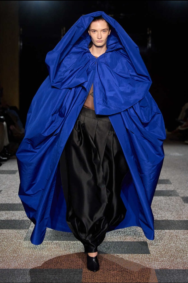 مجموعة Roksanda لموسم ربيع وصيف 2026 في لندن