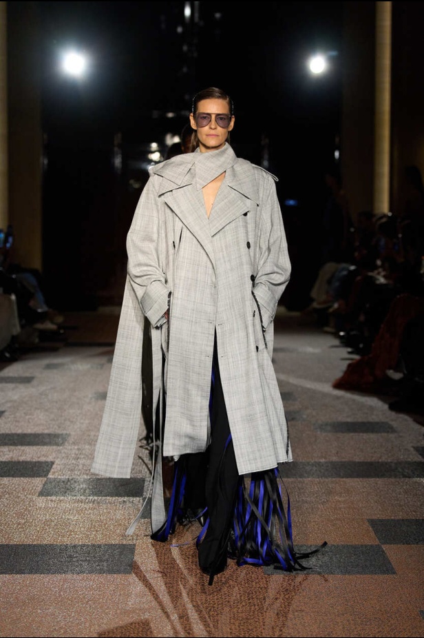 مجموعة Roksanda لموسم ربيع وصيف 2026 في لندن