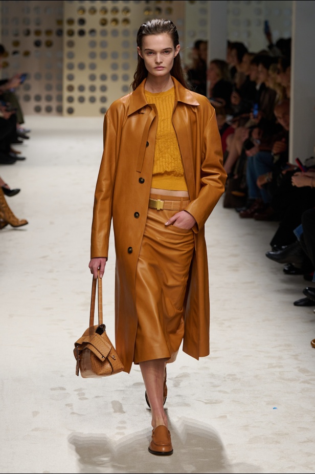 في Tod’s ربيع وصيف 2026 تتجلى الحِرفة الإيطالية والهوية المتفردة كرسالة