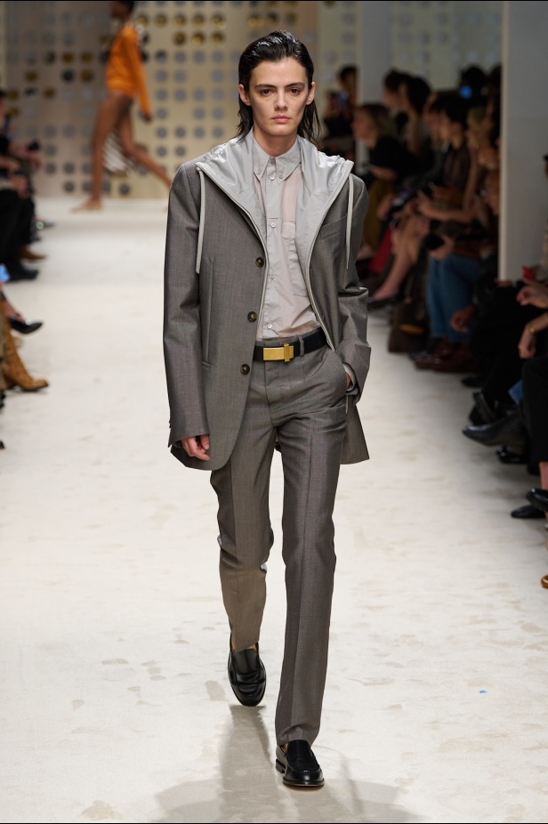 في Tod’s ربيع وصيف 2026 تتجلى الحِرفة الإيطالية والهوية المتفردة كرسالة