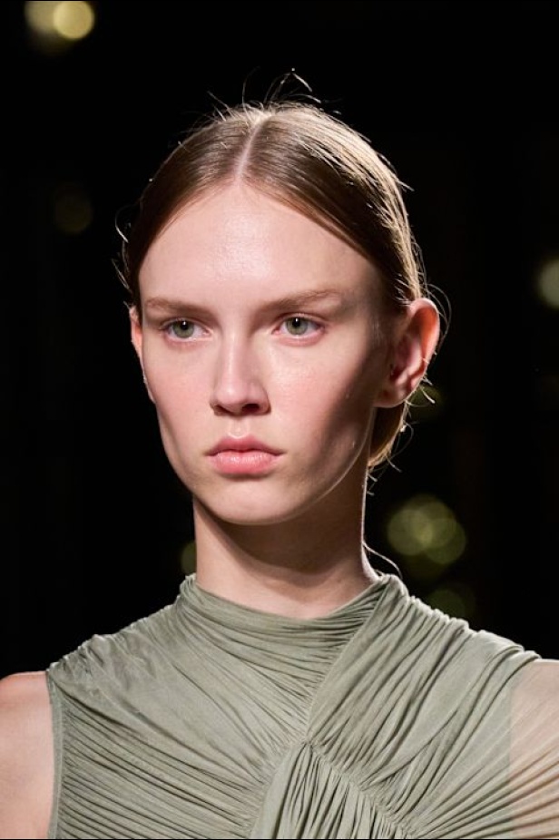 مجموعة Balmain لربيع وصيف 2026