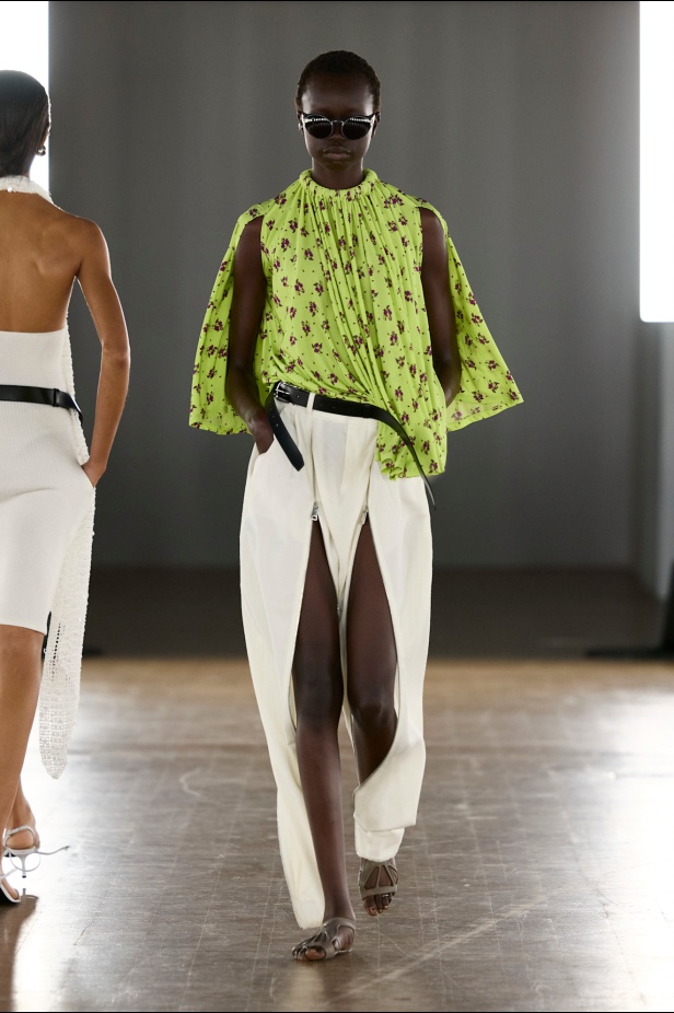 مجموعة Coperni لربيع وصيف 2026... تصاميم تشعرك بالراحة