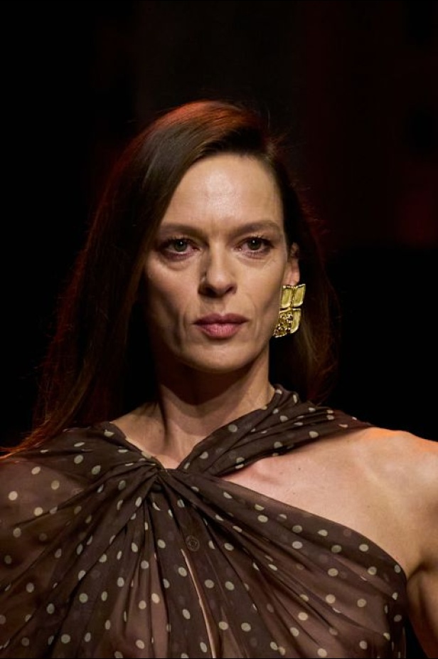 مجموعة إيلي صعب لربيع 2026