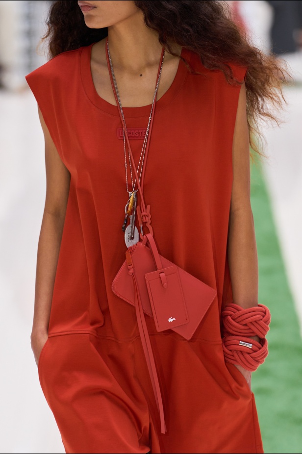 مجموعة Lacoste لربيع 2026... استكشاف لجوهر العلامة الرياضي برؤية جديدة