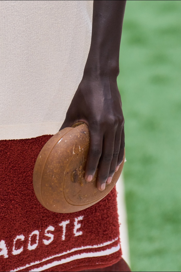 مجموعة Lacoste لربيع 2026... استكشاف لجوهر العلامة الرياضي برؤية جديدة