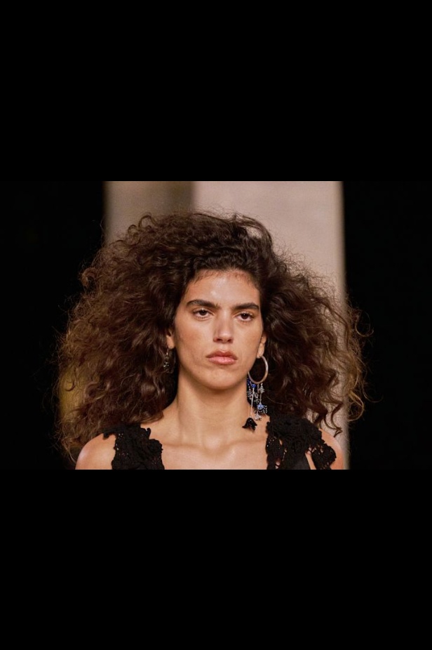 مجموعة Isabel Marant ربيع وصيف 2026