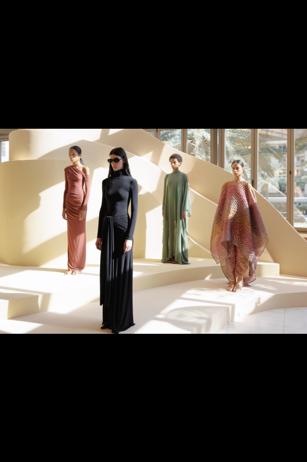 "SAHRA 02: RIYO SOLEIL" من علامة ARWÁ