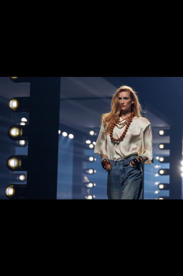 علامة 1886 تقدّم مجموعتها "Capital Affair" في أسبوع الأزياء في الرياض 2025: القوة في الأزياء من منظورٍ جيل المستقبل