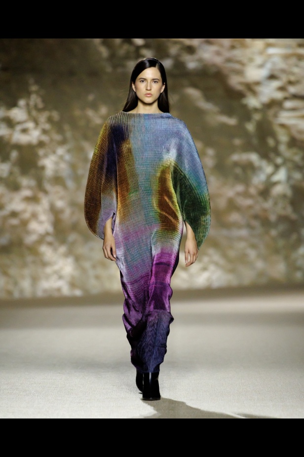 مجموعة Leem لخريف وشتاء 2025 تحتفي بالأناقة الكلاسيكية والأنوثة العصرية