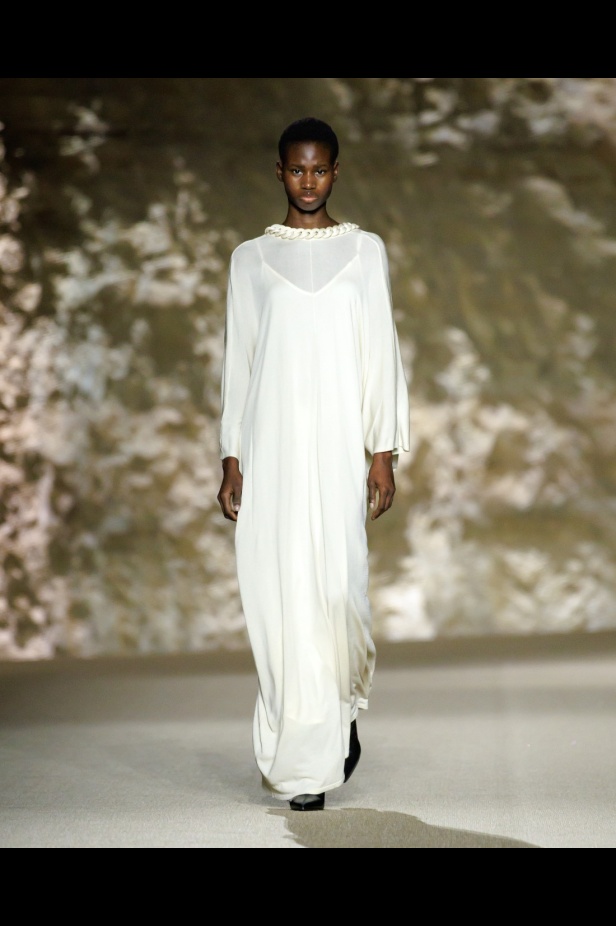 مجموعة Leem لخريف وشتاء 2025 تحتفي بالأناقة الكلاسيكية والأنوثة العصرية