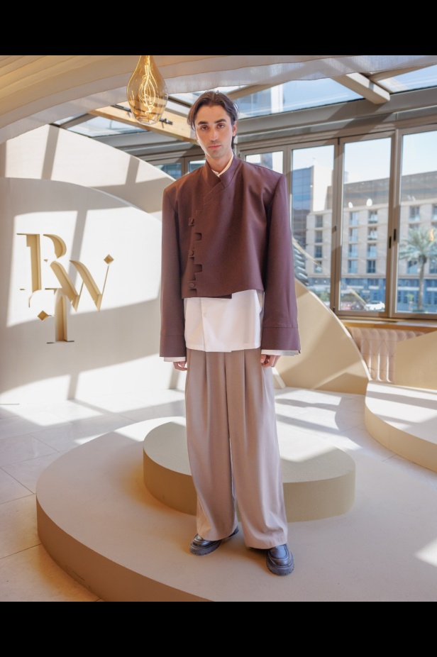 هندسة الهوية بين الانضباط السعودي والدقّة اليابانية في مجموعة Noble & Fresh