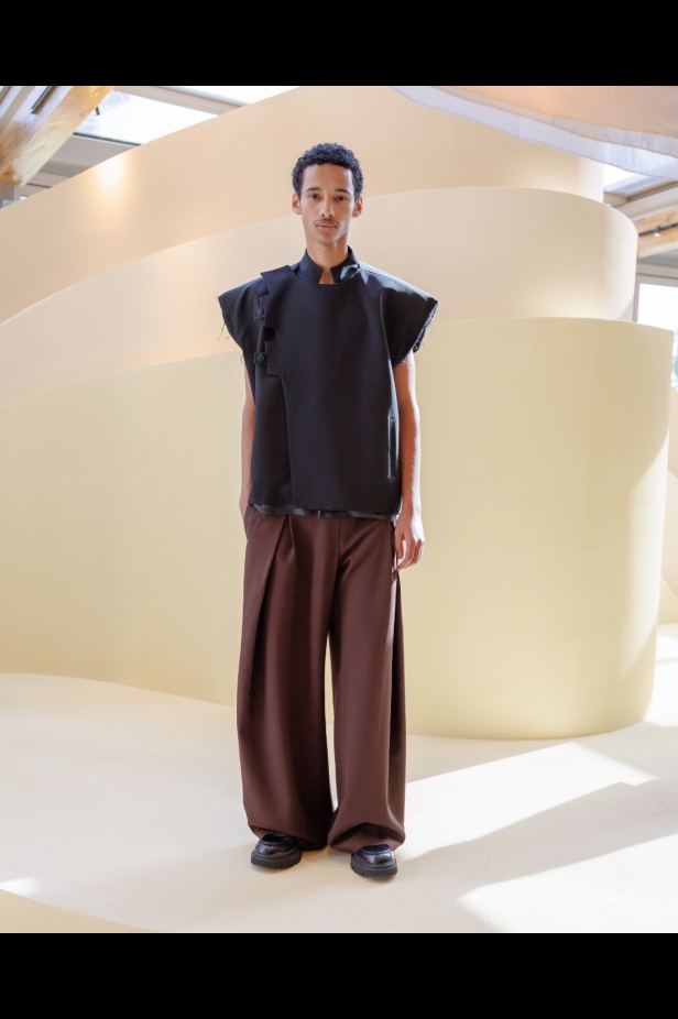 هندسة الهوية بين الانضباط السعودي والدقّة اليابانية في مجموعة Noble & Fresh