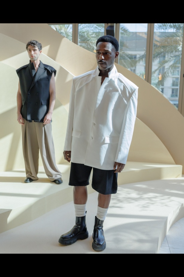 هندسة الهوية بين الانضباط السعودي والدقّة اليابانية في مجموعة Noble & Fresh