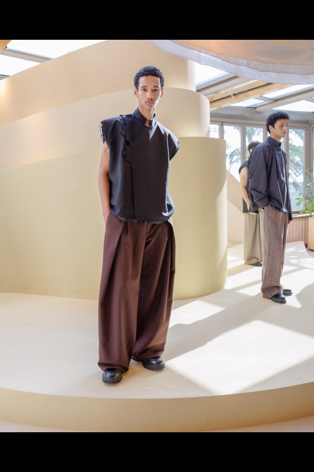 هندسة الهوية بين الانضباط السعودي والدقّة اليابانية في مجموعة Noble & Fresh