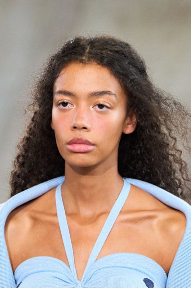  مجموعة Rabanne لربيع وصيف 2026 في باريس