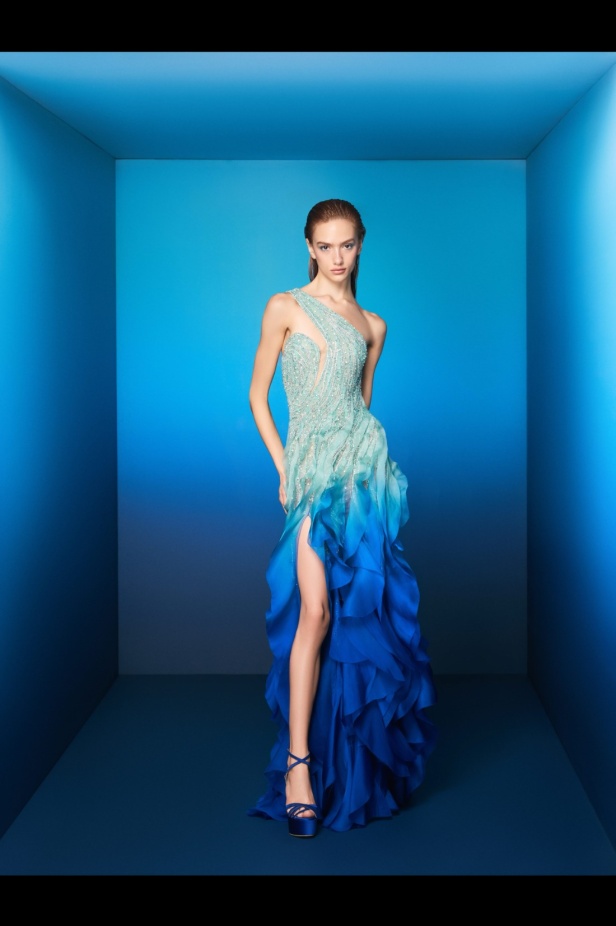 مجموعة طوني ورد لربيع وصيف 2026... تصاميم خالدة تُعيد إحياء أسطورة