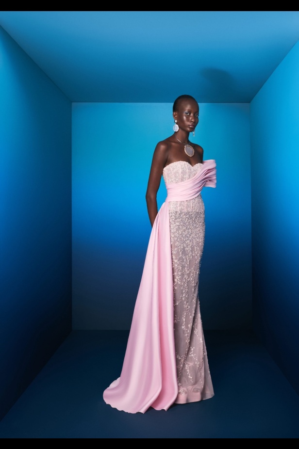 مجموعة طوني ورد لربيع وصيف 2026... تصاميم خالدة تُعيد إحياء أسطورة