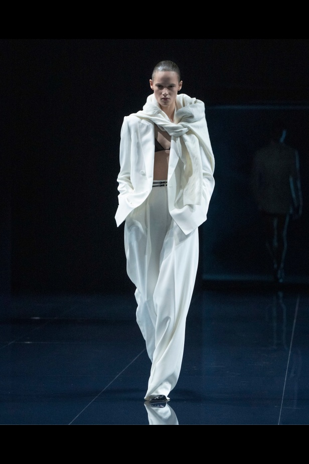 مجموعة توم فورد لربيع 2026 بين الجرأة والشاعرية