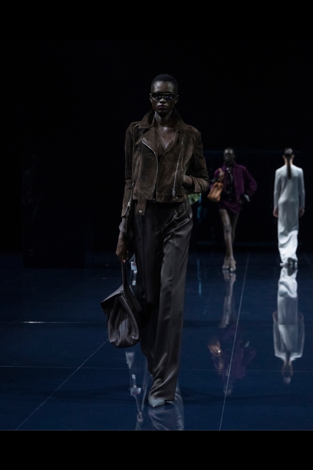 مجموعة توم فورد لربيع 2026 بين الجرأة والشاعرية