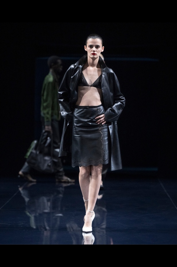 مجموعة توم فورد لربيع 2026 بين الجرأة والشاعرية