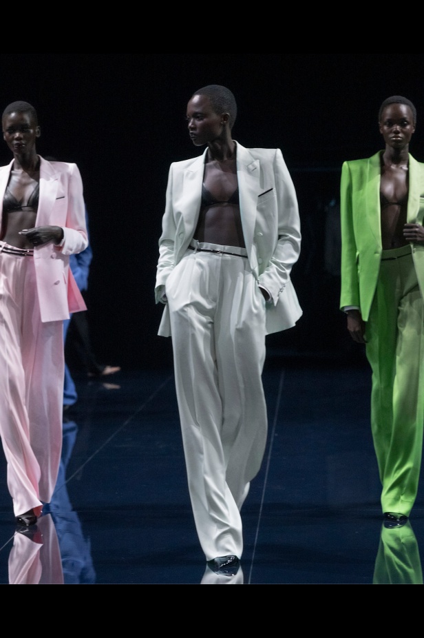 مجموعة توم فورد لربيع 2026 بين الجرأة والشاعرية